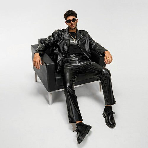 Men s Classic Black Leather Biker Jacket with Quilted Shoulders and Zi