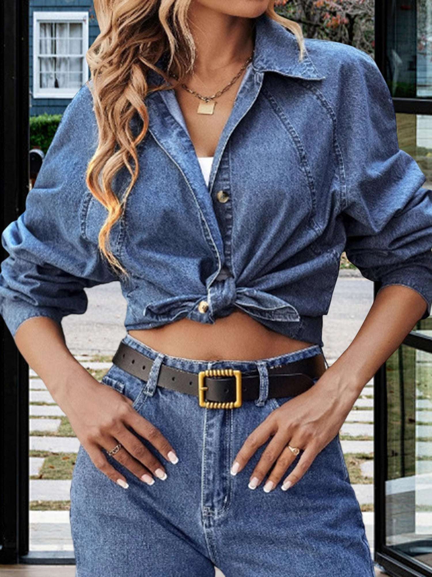 Women Distressed Denim Jacket with Frayed Hem Classic Long Sleeve Turn-down C