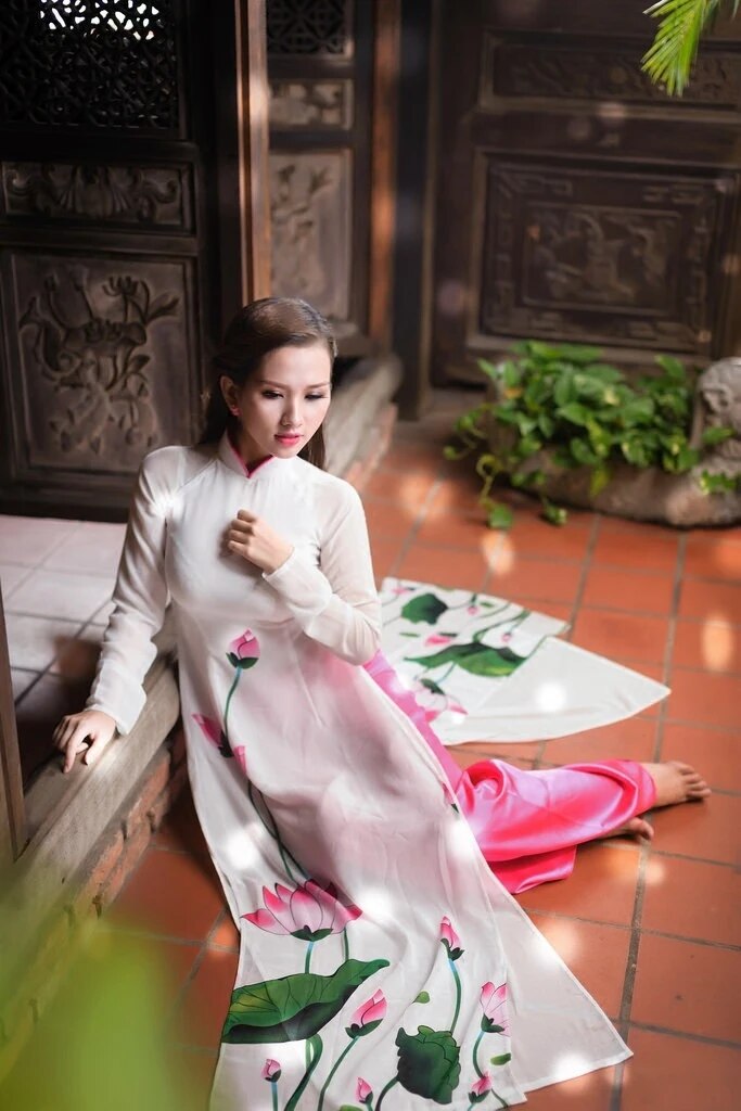 tailored lotus aodai vietnam clothing cheongsam aodai vietnam dress vietnamese