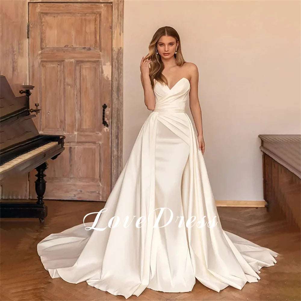 Love Beach Sweetheart Pleated Mermaid Wedding Dresses Detachable Train Sleeveless Floor Length Backless Customized