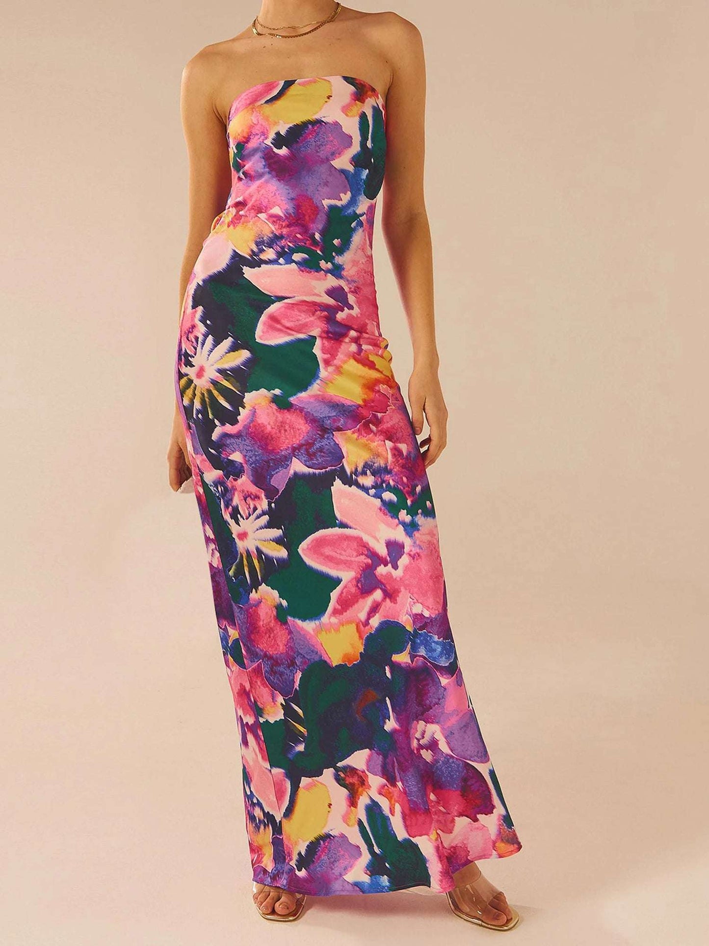 Off-Shoulder Maxi Dress with Boho Floral Print and Lace-Up Back Detail for Summer Wedding or Vacation BeaParty Wear