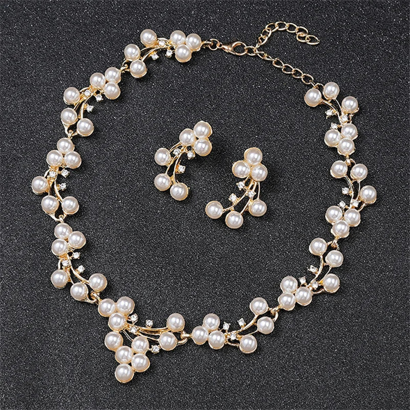 3Pcs Light Luxury Vintage Pearl Necklace Earrings For Women Fashion Versatile Jewelry Set Bridal Wedding Jewelry Accessories