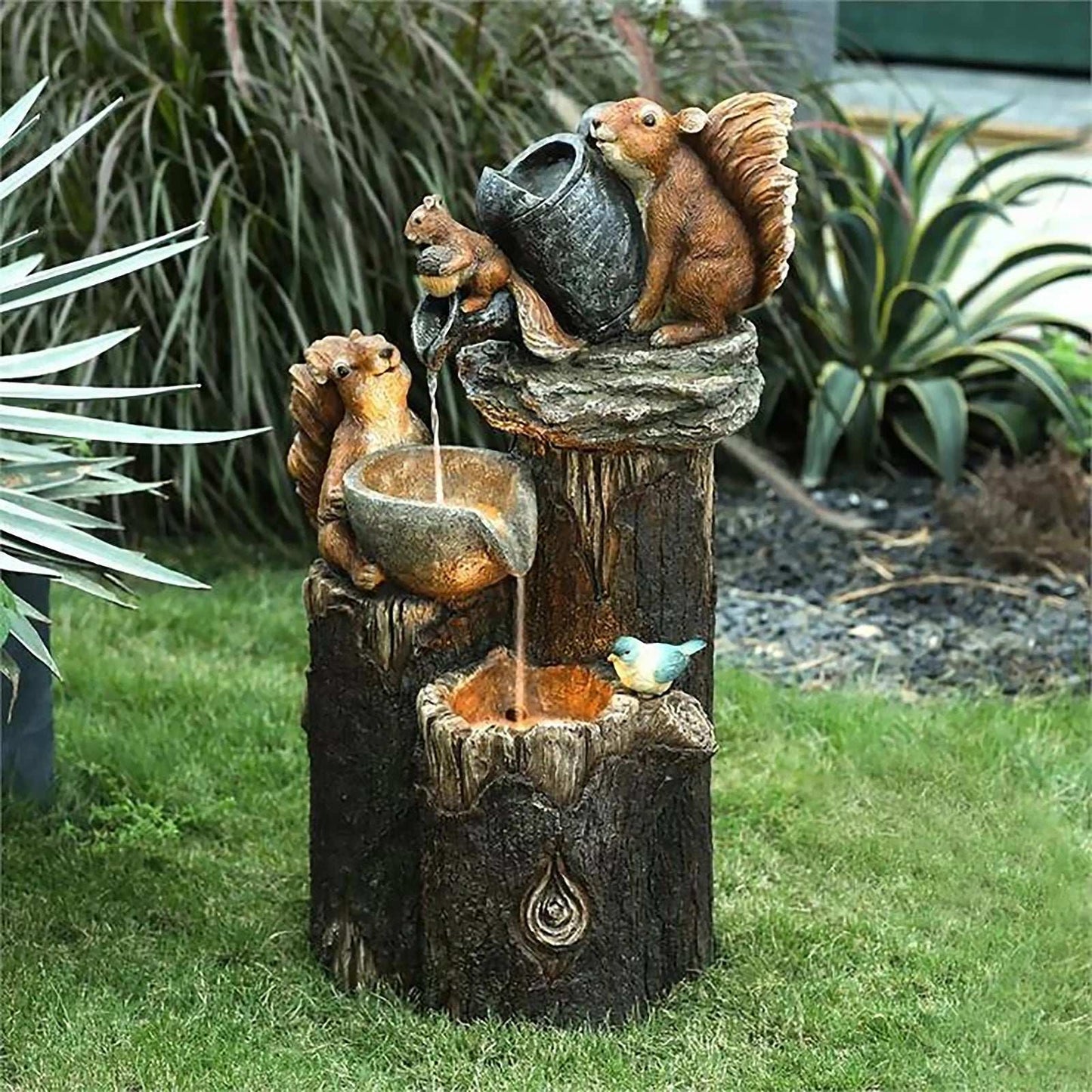 Funny Animal Decoration Duck /Squirrel Fountain Ornament with Light Water Fountain Squirrel Statue Garden Duck Squirrel Figurine