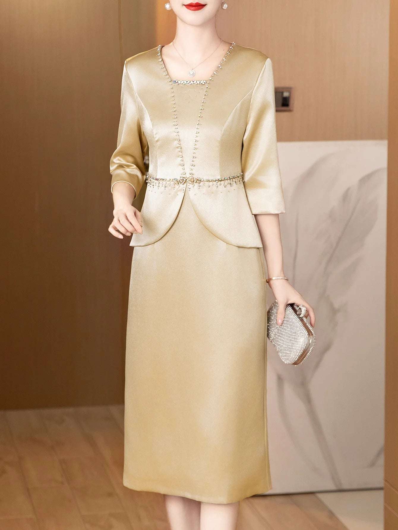 Elegant champagne dress wedding banquet three-quarter sleeve dress for Womenlimming spring and autumn daily wear