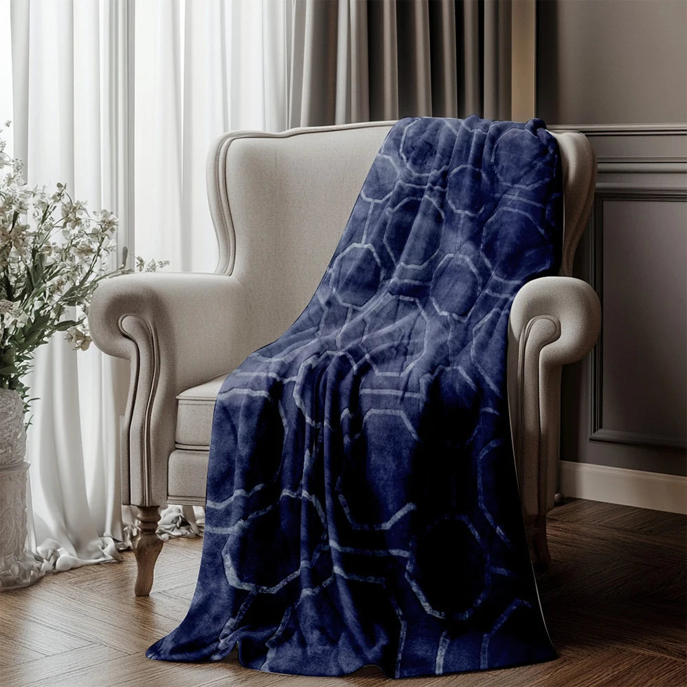 Luxurious Blue Flannel Throw Blanket - Ultra-Soft Cozy Winter Bedroom & Couch Cover,Good For Sleep,1Kg,Large Blanket