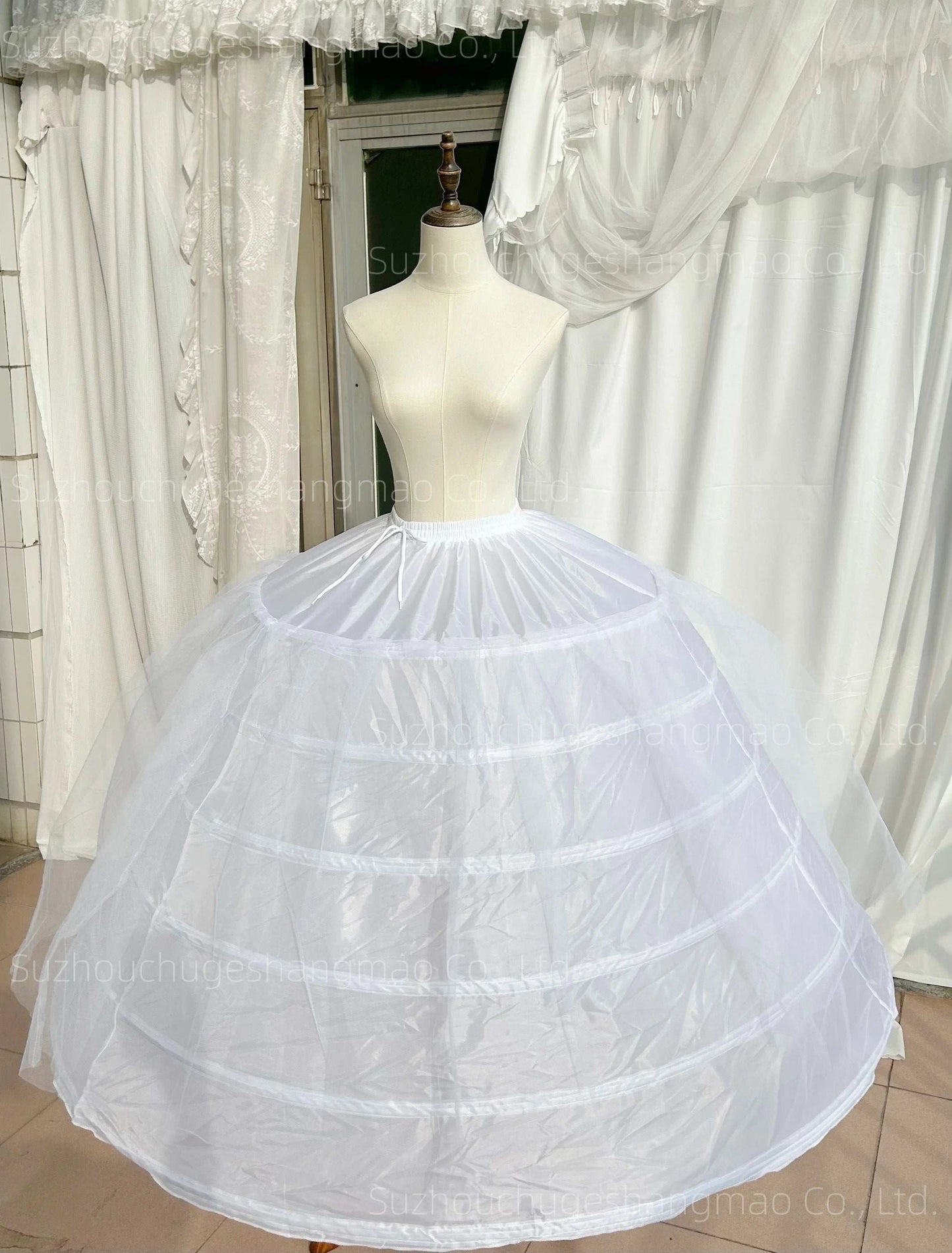 2025 New Sell 6Hoops Big White Petticoat Fluffy Crinoline Slip Underskirt For Wedding Dress Bridal Gown In Stock