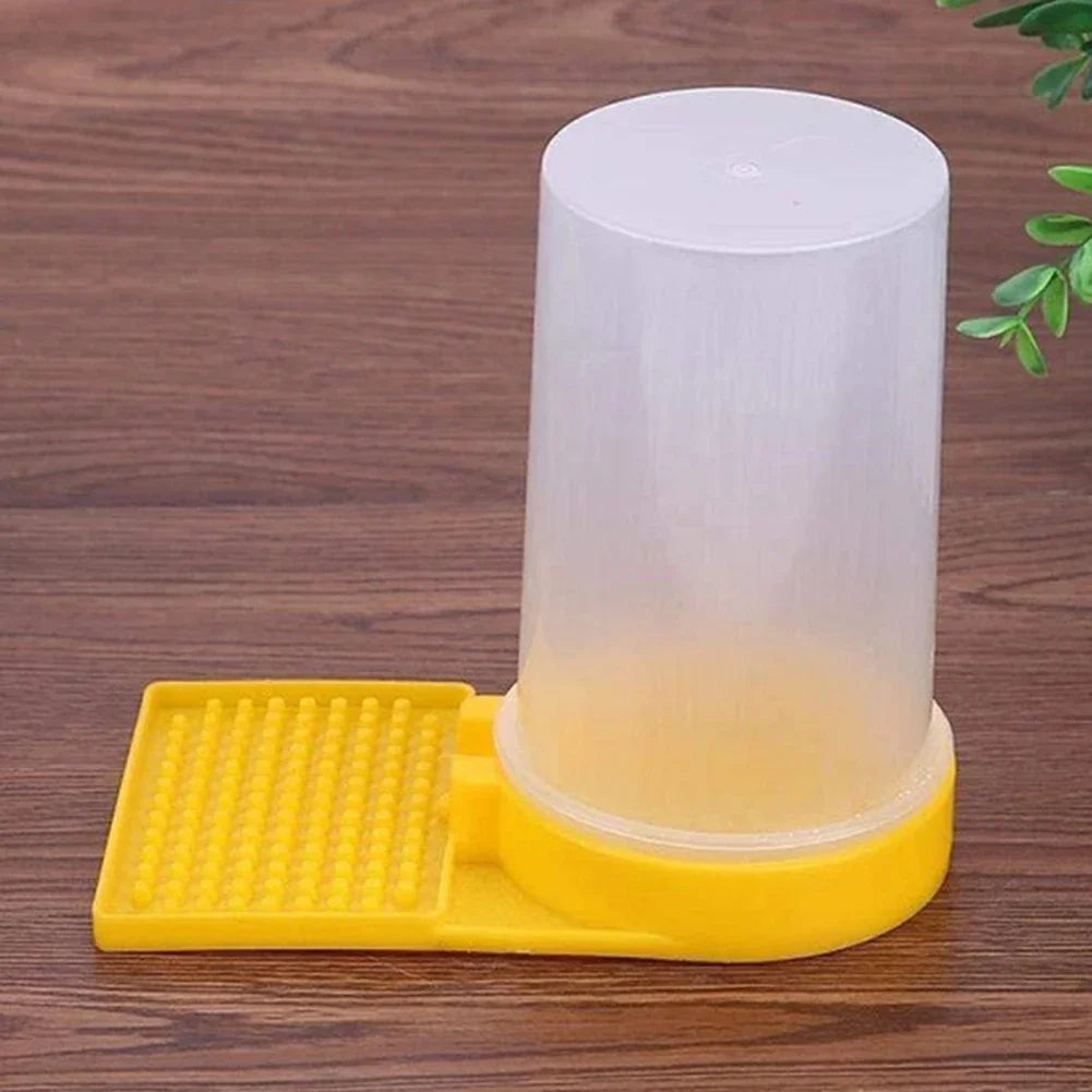 Honey Bee Nest Door Feeding Drinking Water Box Safe Non-toxic Bee Drinking Waterer Feeder Lightweight Supplies for Beekeeper