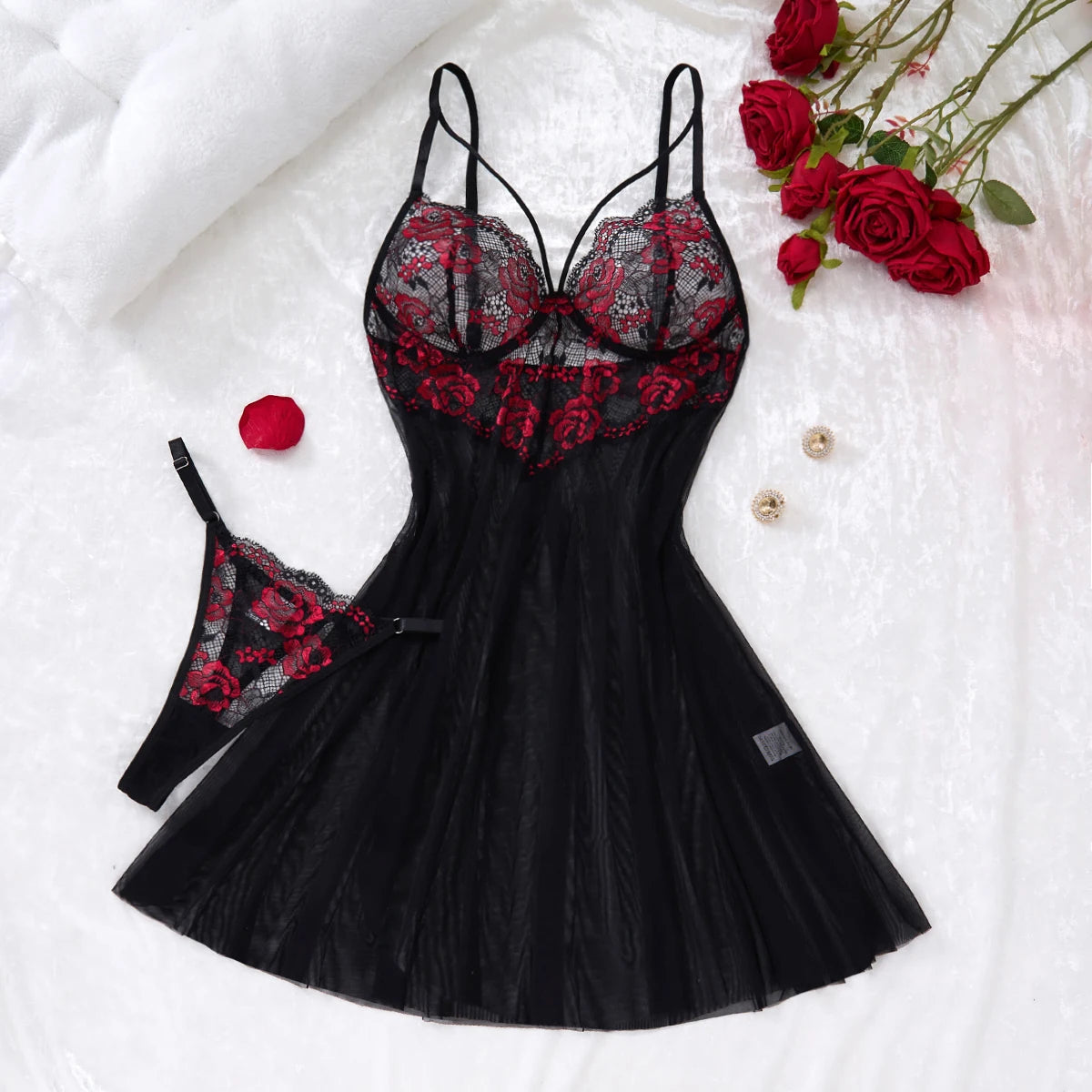 Lady'S Gorgeous Lace Black Strapless Nightgown, Transparent Lace Nightgown, Floral Pattern With Strapless Transparent