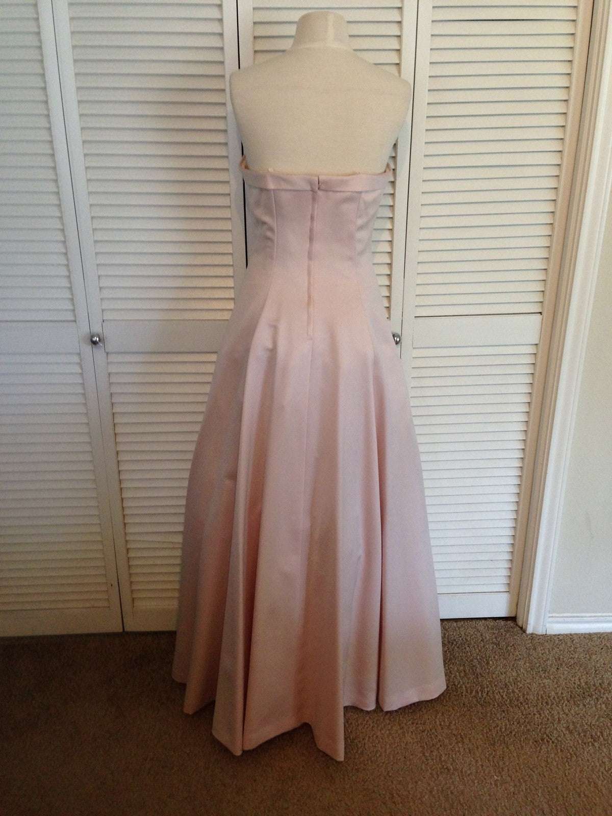 Victor Costa Women'S Satin Peach Dress | 3 Front Buttons | Sleeveless Full Length | Size 10
