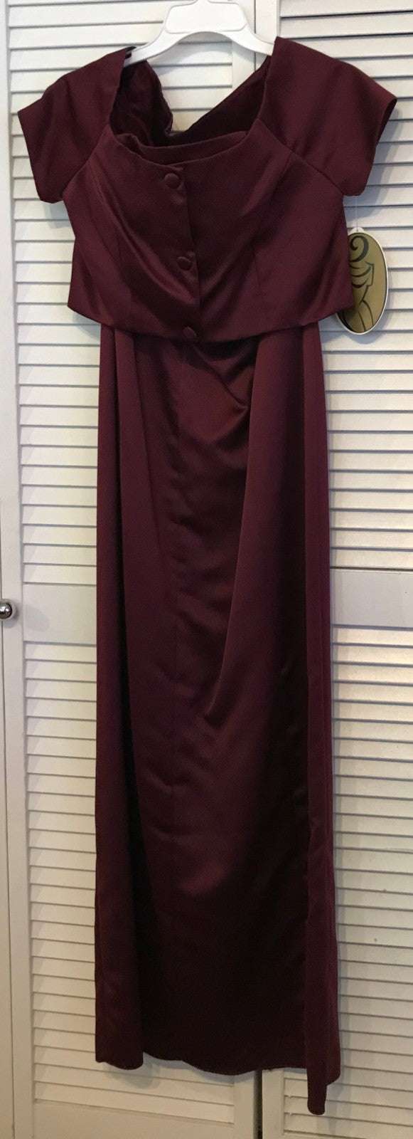 Watters & Watters Women's Dress Suit Dress and Top Satin Maroon 3-Button Size 8