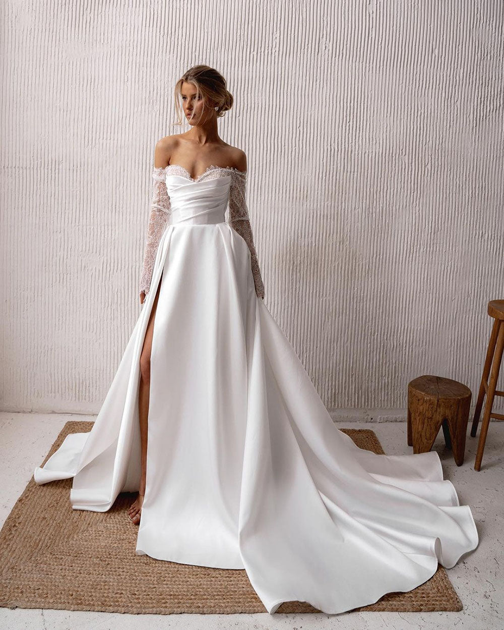 SoDigne Modern Wedding Dresses Sweetheart Lace Long Sleeves Bride Dress