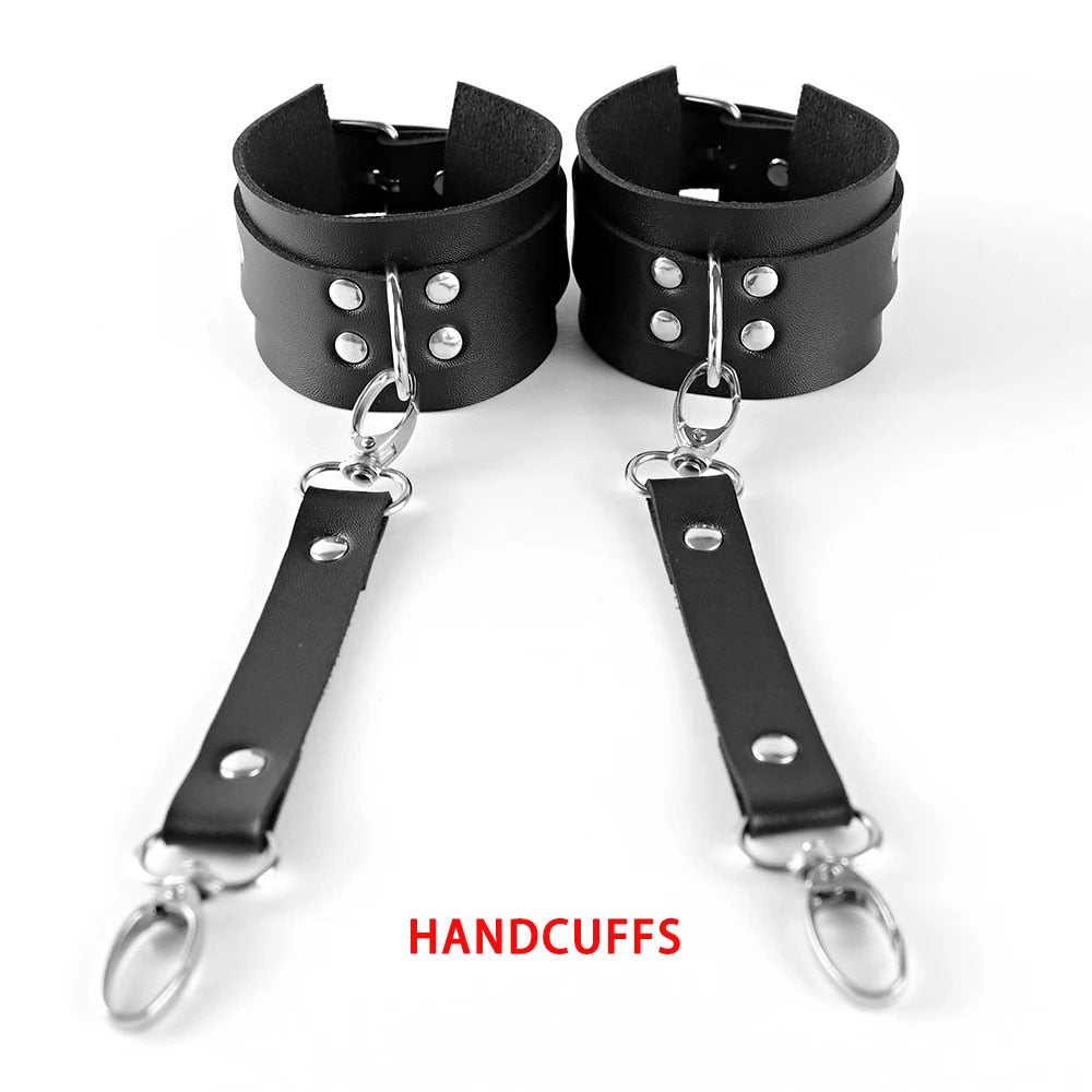 UYEE 2PCS Gorgeous Women Bracelet Luxury Faux Leather Punk Rivet Wristbands Adjustable BDSM Harness Bondage Belt Gothic Accessories