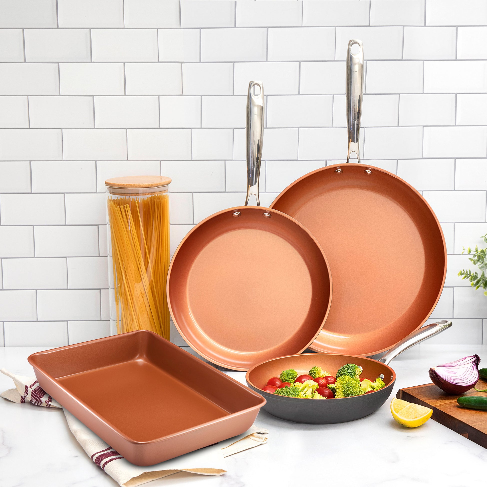 Gotham Steel Pro Non-Stick Hard Anodized 14-Piece Cookware Set image 4