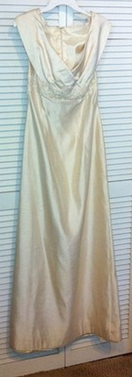 Watters & Watters Women Dress Crepe Ivory Back-Flap Size 8