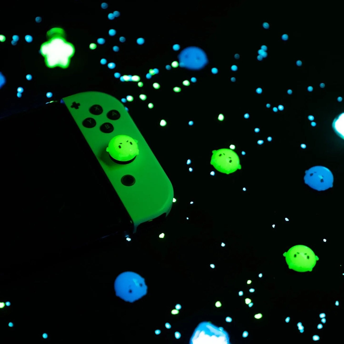 GeekShare New Luminous Thumbstick Cover for Nintendo Switch OLED Joystick Caps