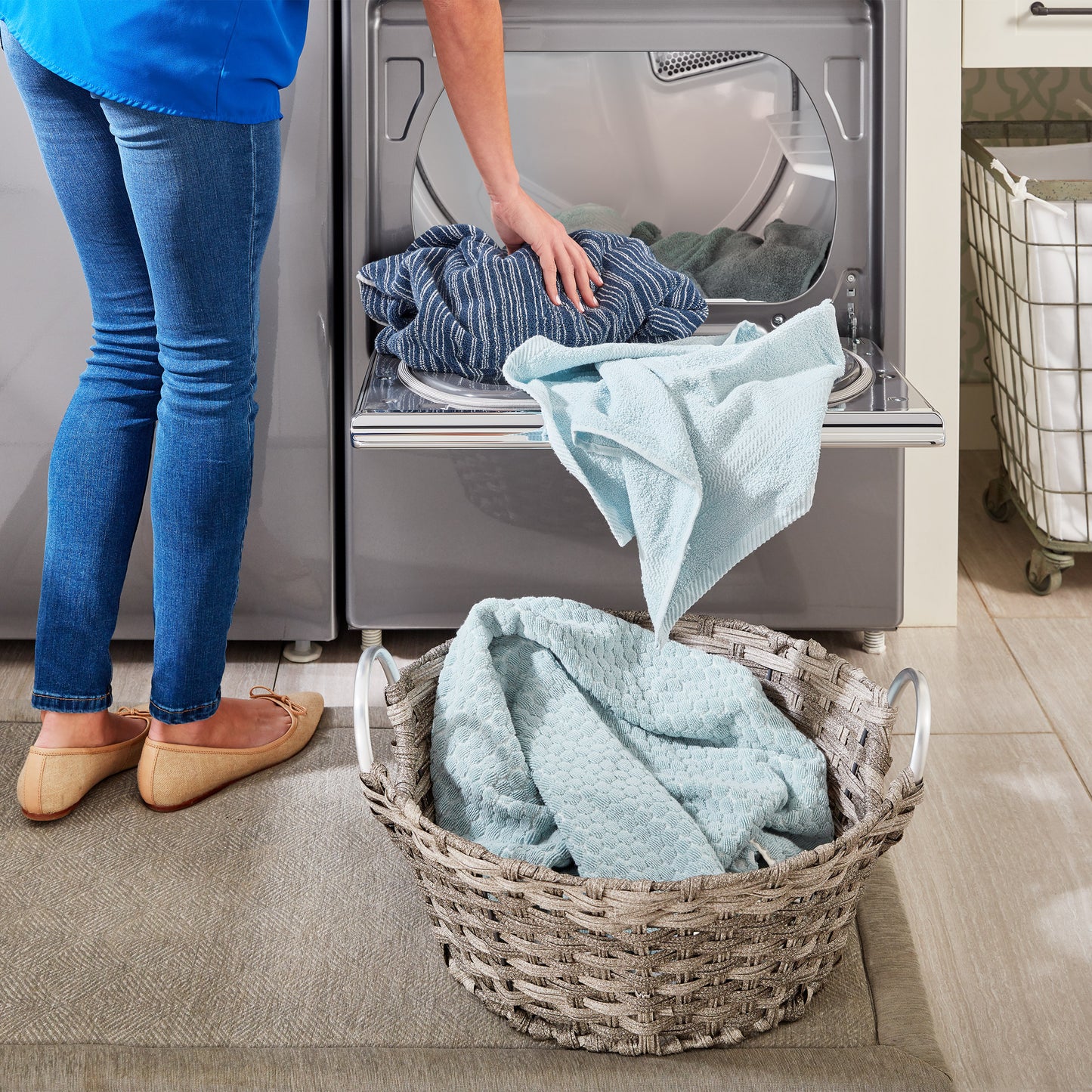 Maytag 5.2 cu. ft. Washer and 7.4 cu. ft. GAS Dryer with Extra Power Button image 5