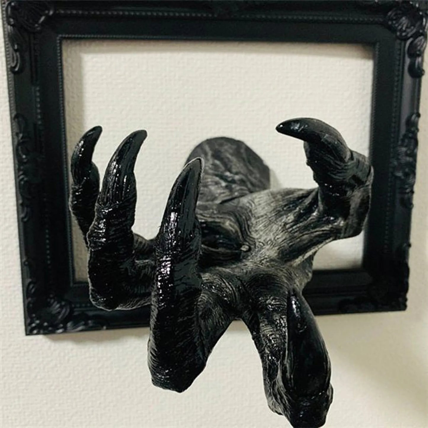 The Witch's Hand Wall Hanging Wall-mounted Simulation Hands Statue 3d Decorativ image 2