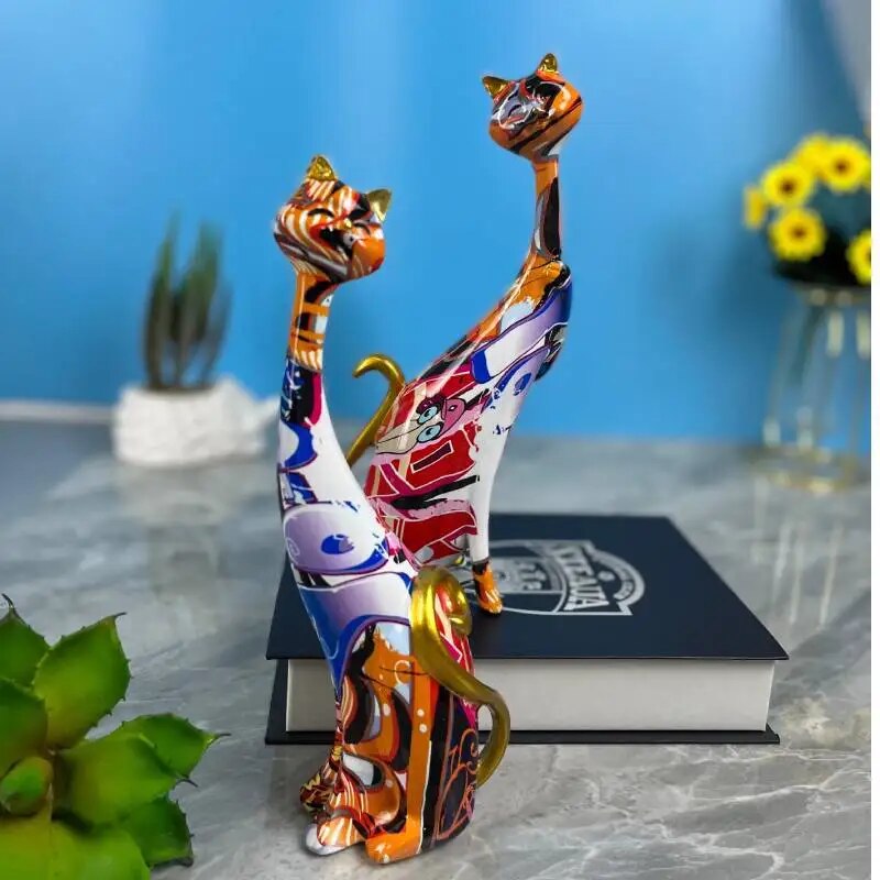 Nordic Painted Graffiti Cat Decoration Resin Abstract Lovers Cat Statue  Animal image 2