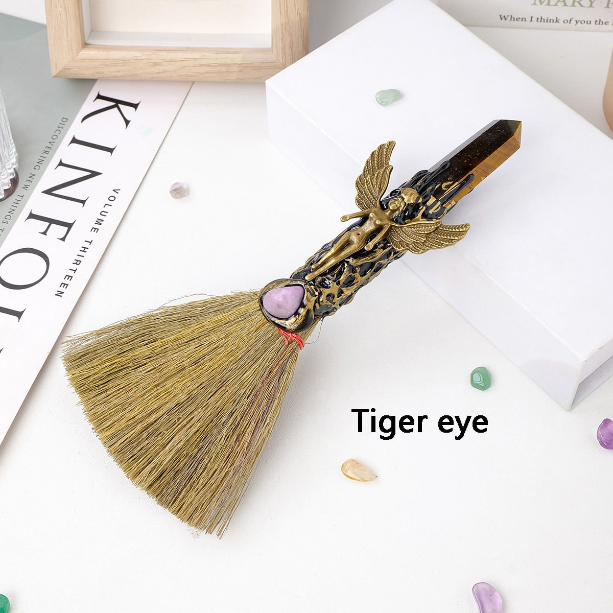 1PC Natural Crystal Point Stone Amethyst Altar Witch Supplies Table Decoration image 4