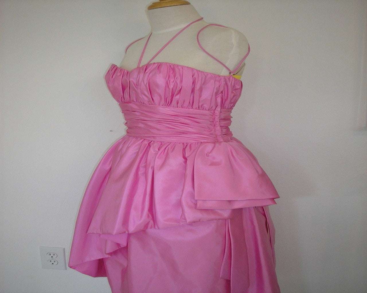 Victor Costa Women Dress Taffeta Pink Spaghetti Shoulder Straps Size 6