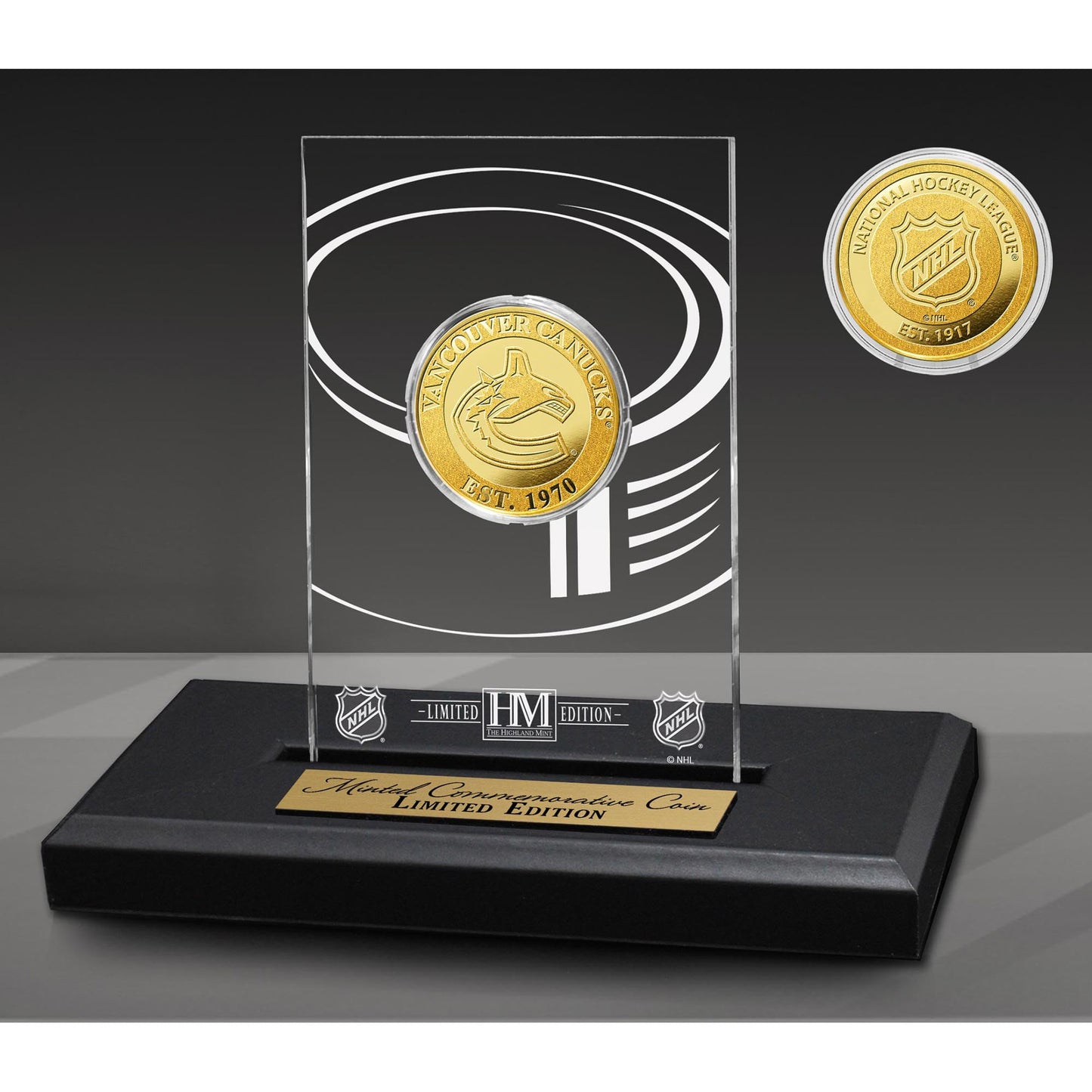 Highland Mint Vancouver Canucks Acrylic Gold Coin Desk Top Display