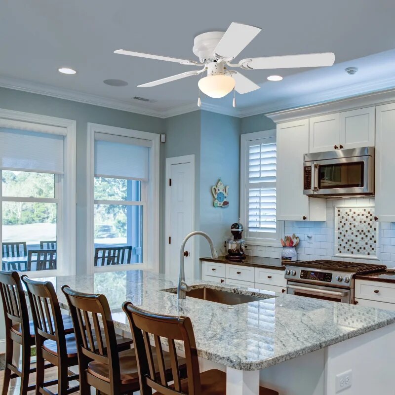 Mainstays 52 " Hugger Indoor Ceiling Fan with Light Kit, White, 5 Blades, Re image 2