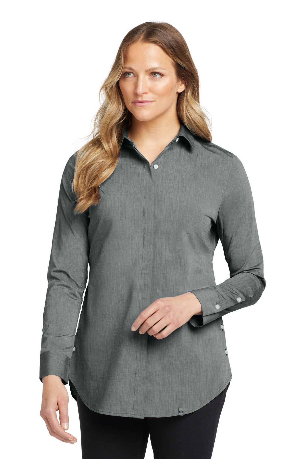 OGIO  Women's Commuter Woven Tunic. LOG1002