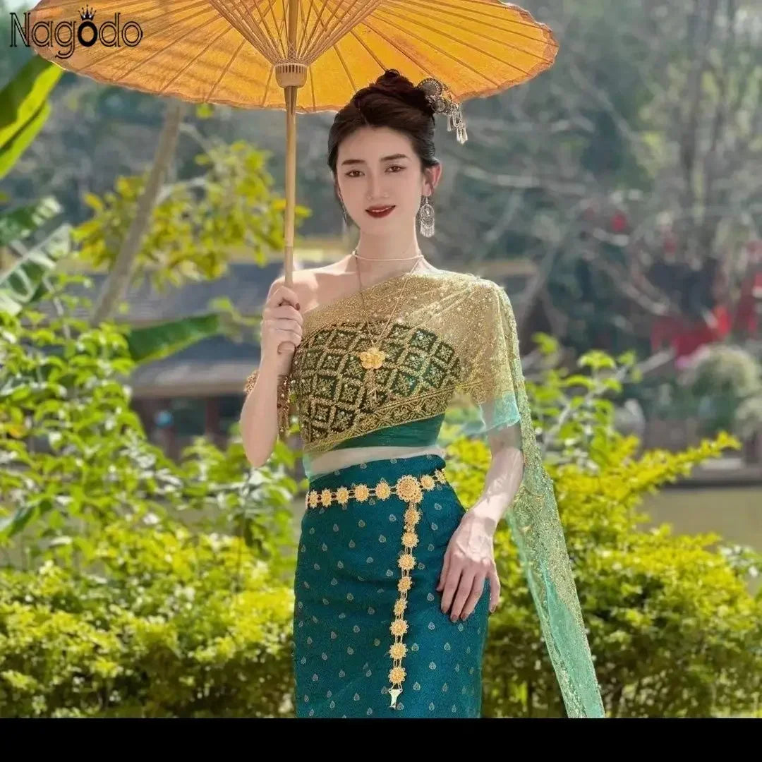 Luxury Thai Women vintage dress Thailand Traditional Clothing 5 set vietnamese dresses Slim and Gorgeous Dai Costume N1118-1