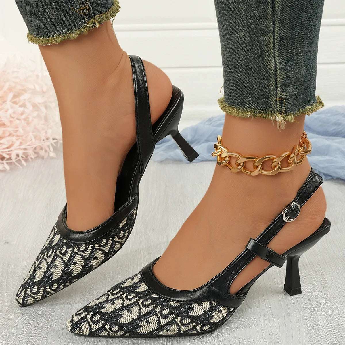 Brand Designer High Heels Sandals WoMen's 2025 Summer Pointed Toe Ankle Straps Pumps Woman Plus Size Thin Heeled Party Shoes