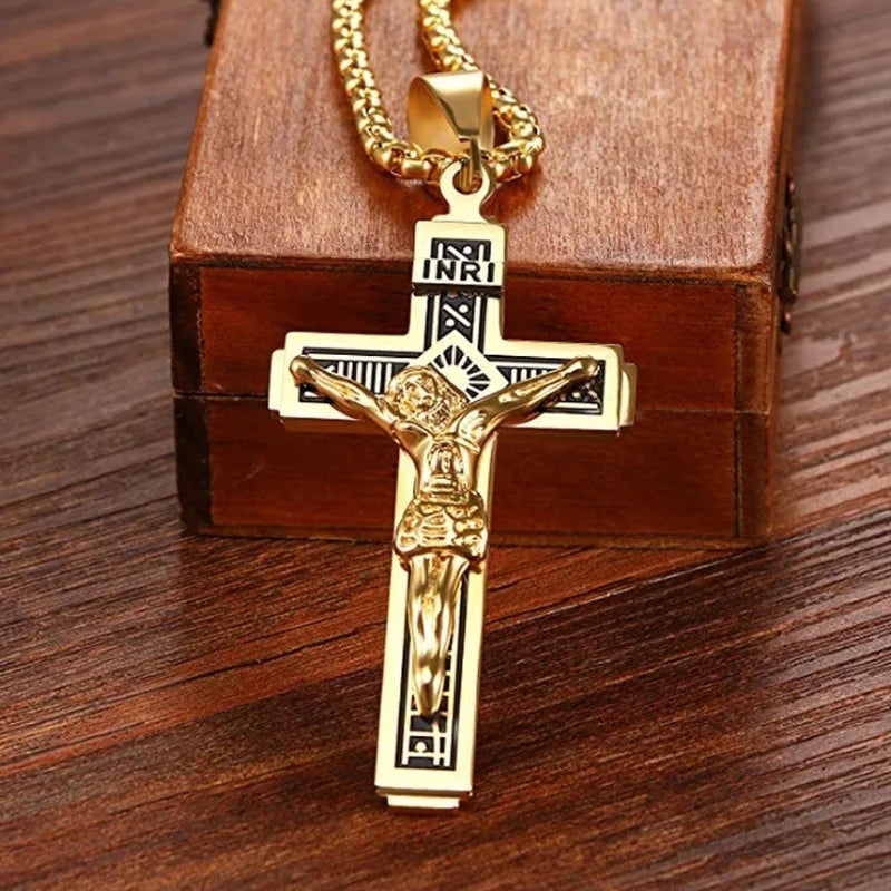 Llx Vintage Jesus Cross Pendant Men And WoMen Amulet Necklace Catholic
