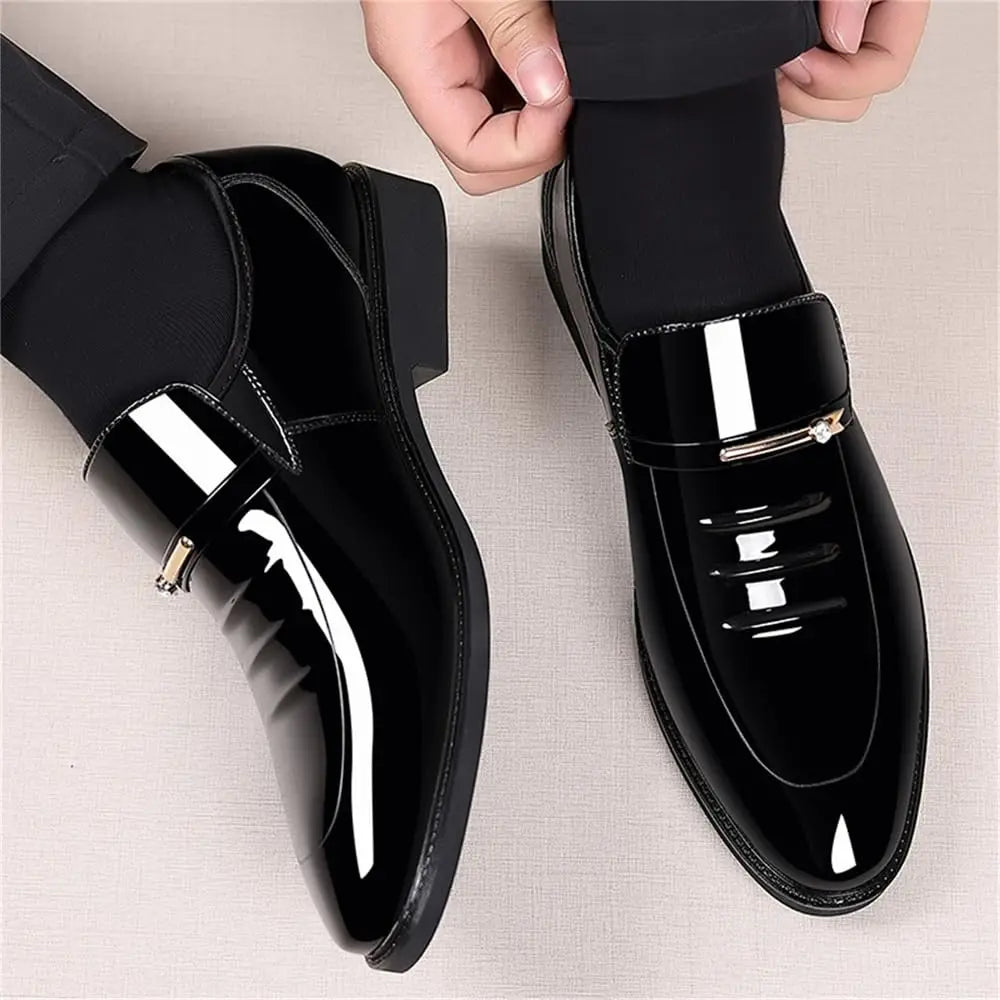 Men's Dress Shoes Formal Business Oxford High Gloss Patent Slip On Loafers Comfortable Casual Driving Boat Shoe For Men's