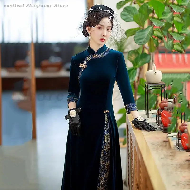 New Chinese Improved Qipao Blue Velvet Traditional Ao Dai Cheongsam Women Elegant Temperament Dress Retro Vintage Vestidos