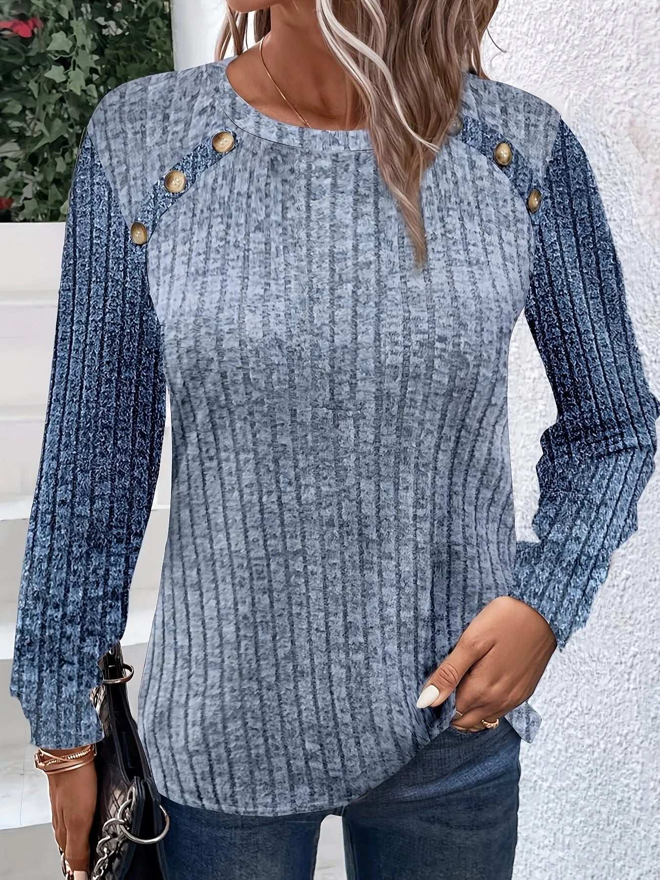 New Fashionable  Selling Comfortable and casual Women Plus Size Rached Long Sleeve Round Neck Sweatshirt