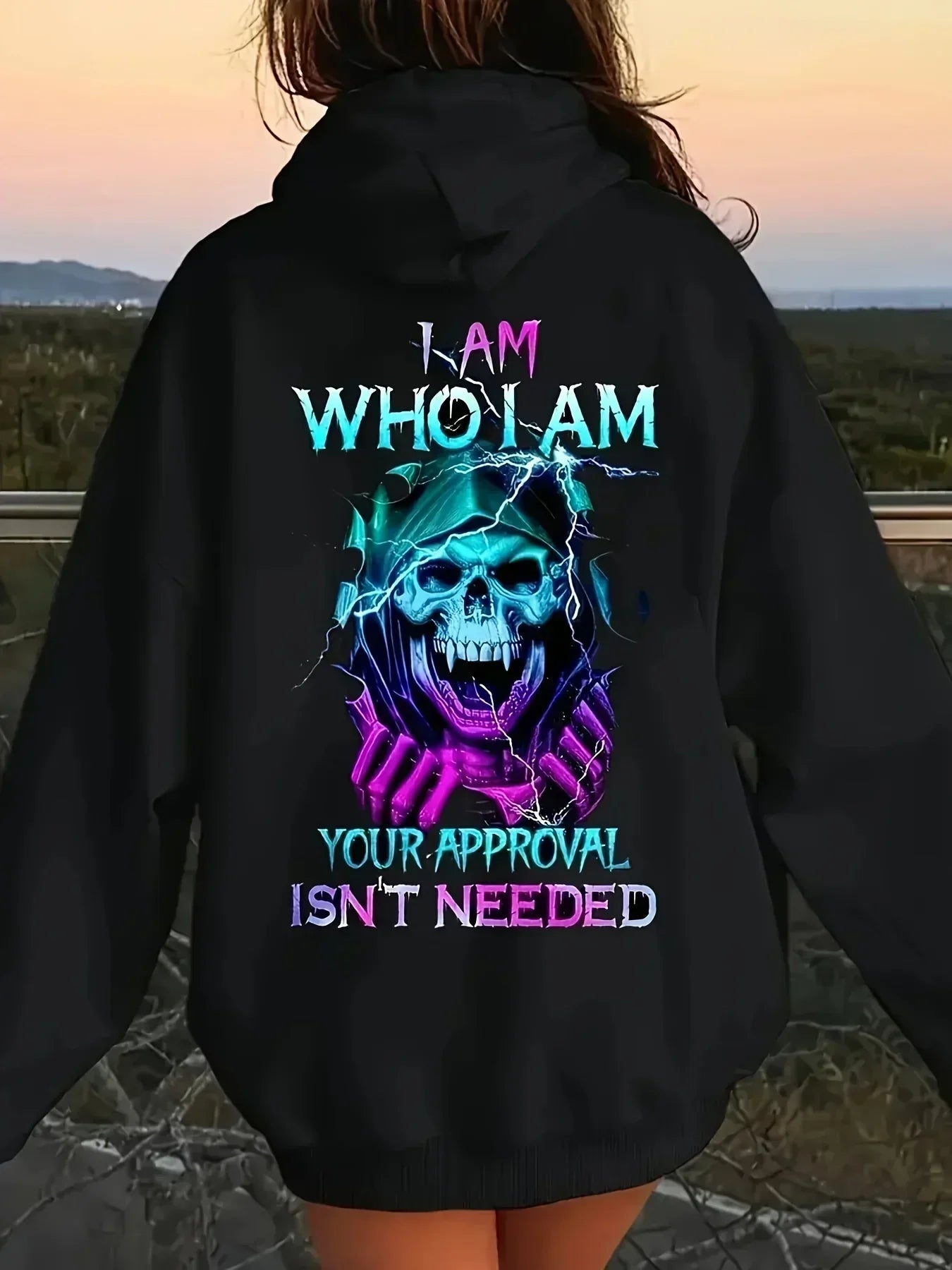Plus Size Men's Casual Hoodie Bold Skull Letter Print Long Sleeve Pullover with I'm Who I Am Design for Fall/Winter Wear Hoodie