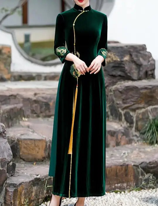 Improved Aodai Cheongsam Women Chinese Dress Spring Long Sleeve Vintage Velour Embroidered Chipao