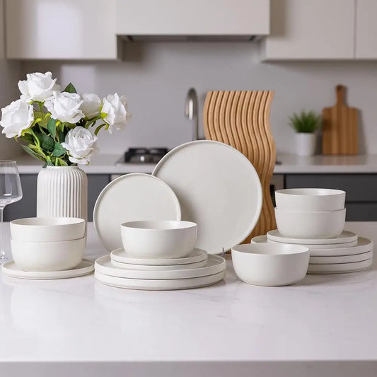 6-Piece Stoneware Dinnerware Set, Durable And Resistant To Chips And Cracks, Suitable For Dishwasher And Microwave, Matte White