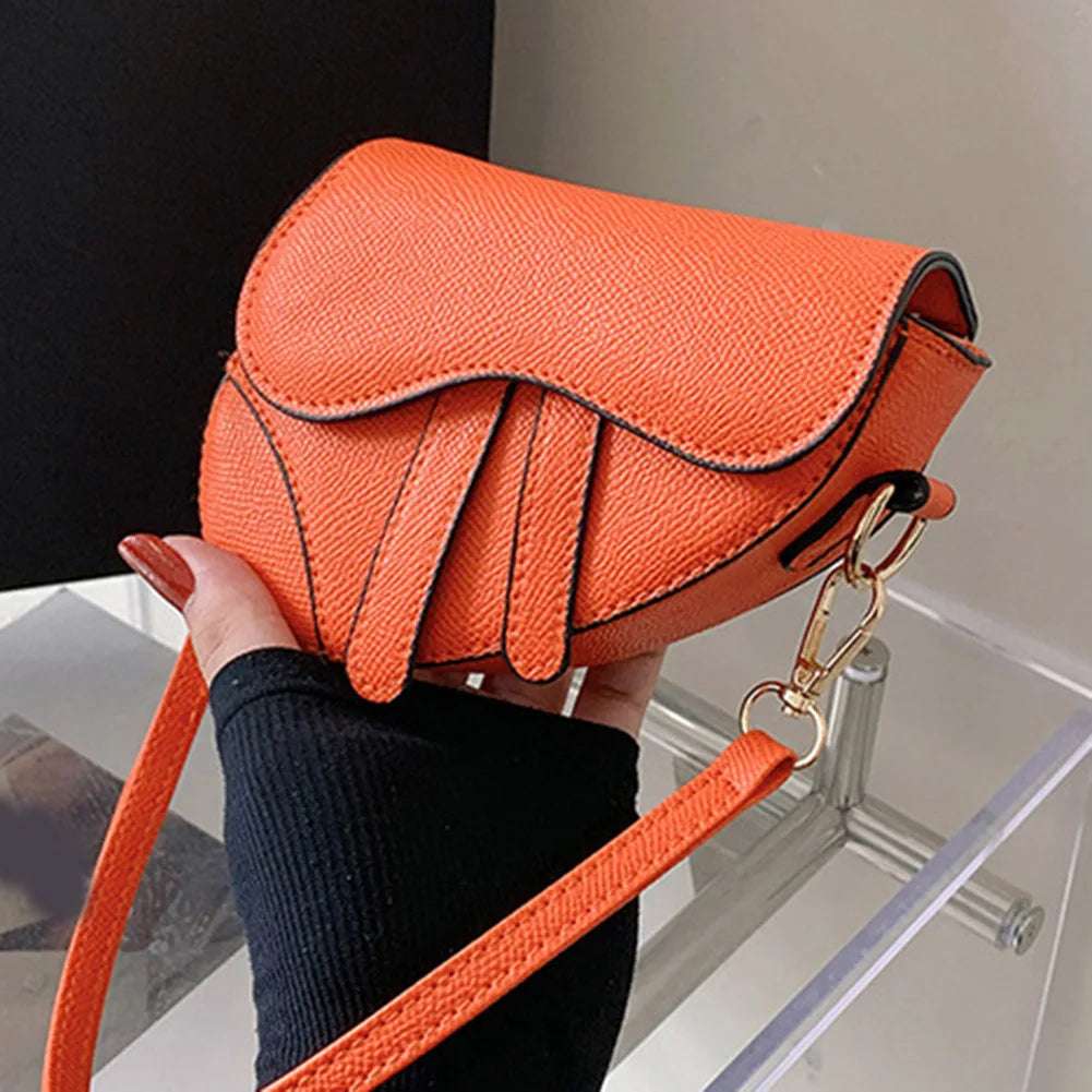 Women Mini Handbags Saddle Bag Fashion Underarm Bag Hasp Zipper Solid Color Casual Simple Messenger Bag Designer Handbags