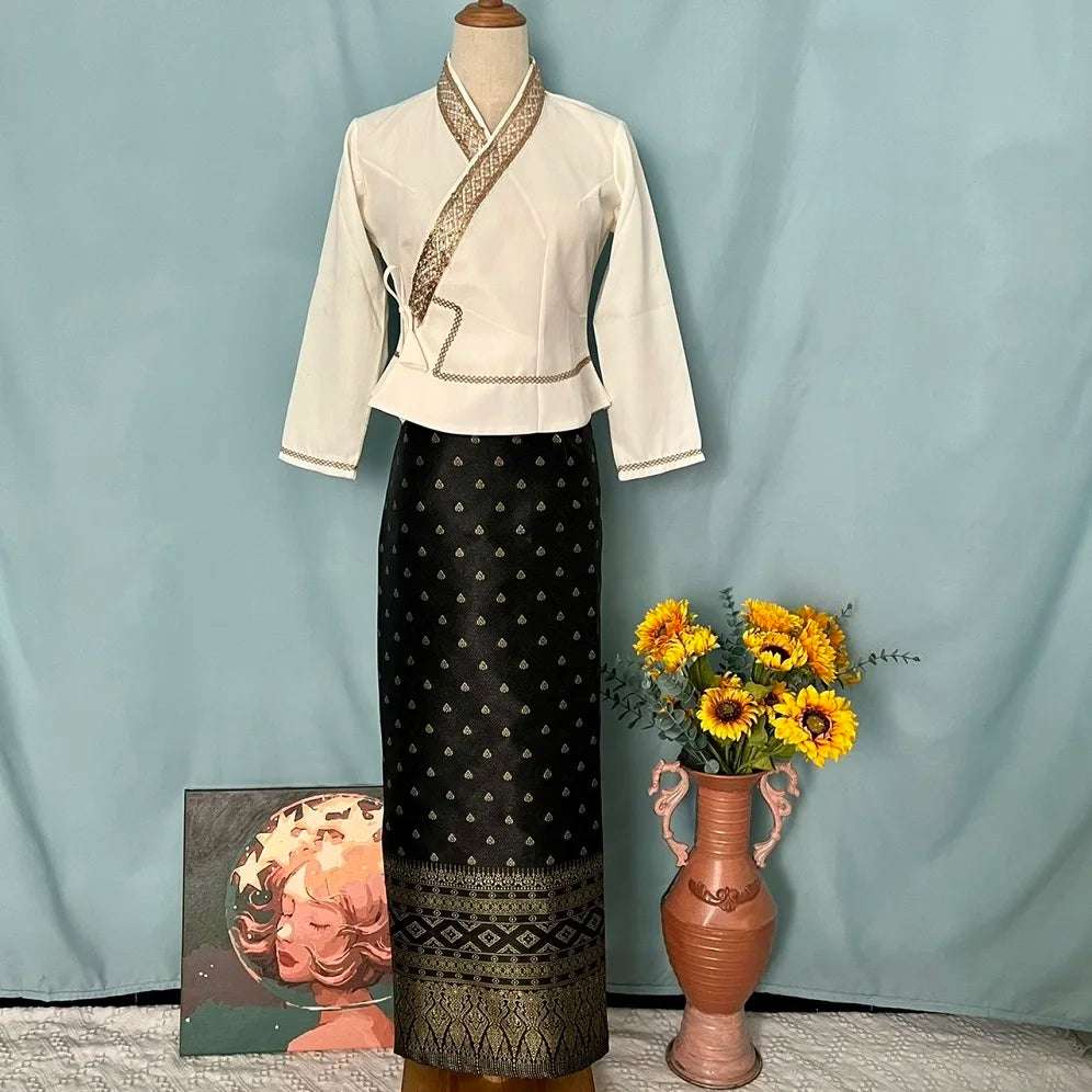 Spring YunNan Dai Clothing Women Long Sleeves Top Tied Long Skirt Suits Traditional Thai Set South East Asian Ethnic Clothing