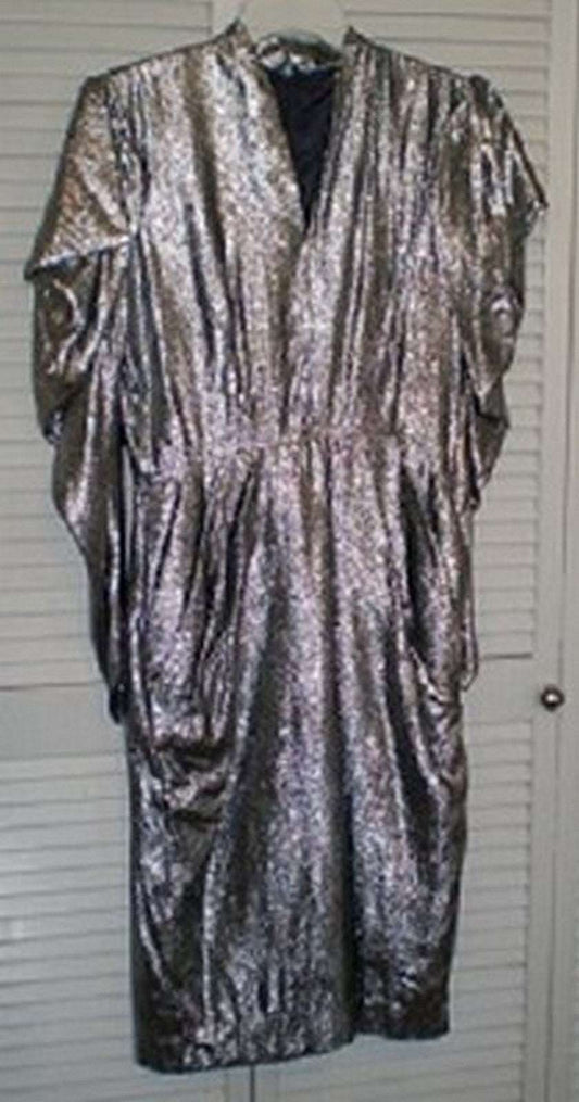 Women Dress Metallic Bulky Long Sleeves Lite Fabric Size 8