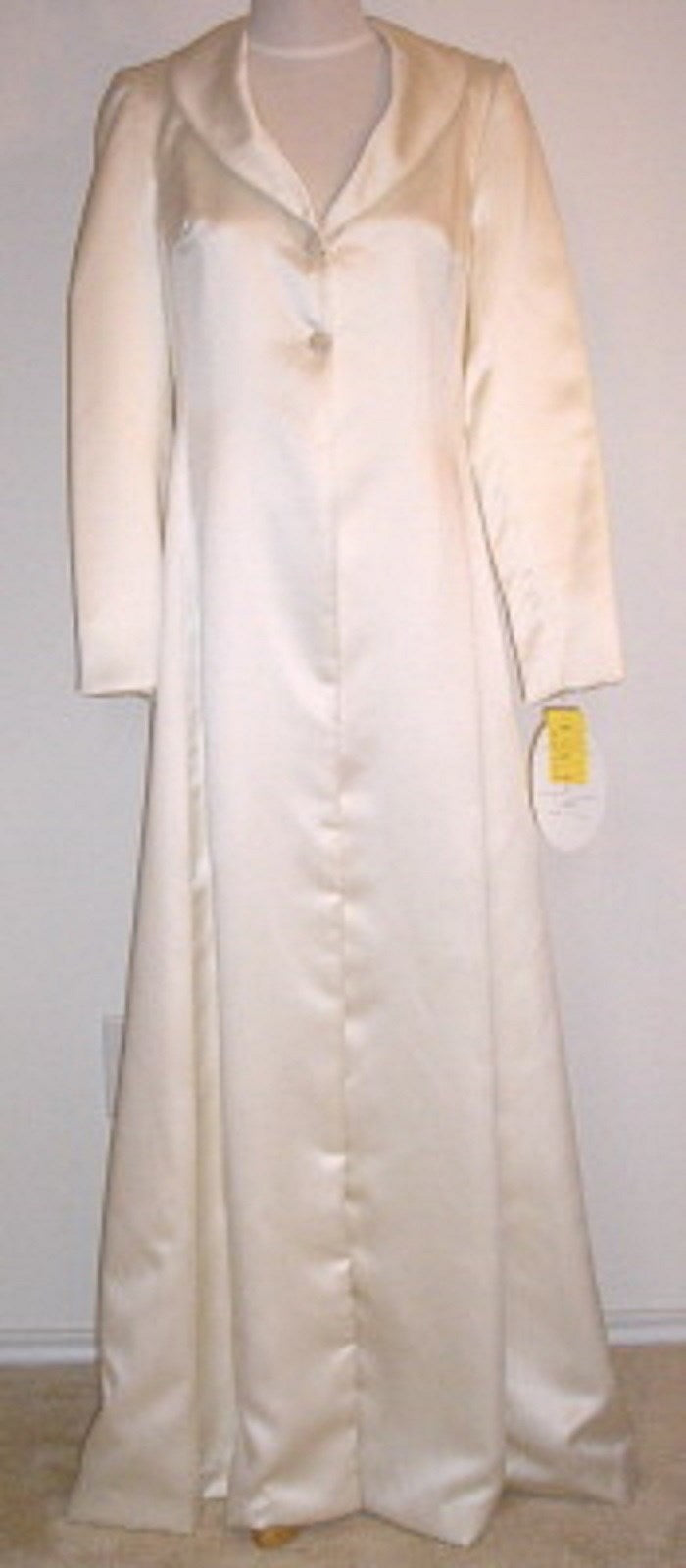 Women Coat Satin Off White 2 Front Bottons Size 8