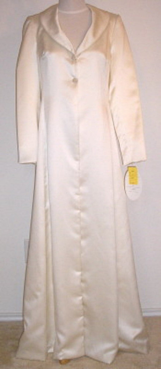 Women Coat Satin Off White 2 Front Bottons Size 8