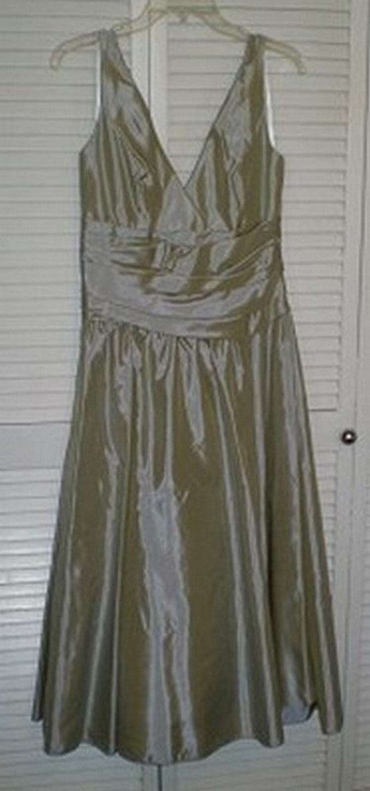 Women Dress Taffeta Soft gray Lite Size 8