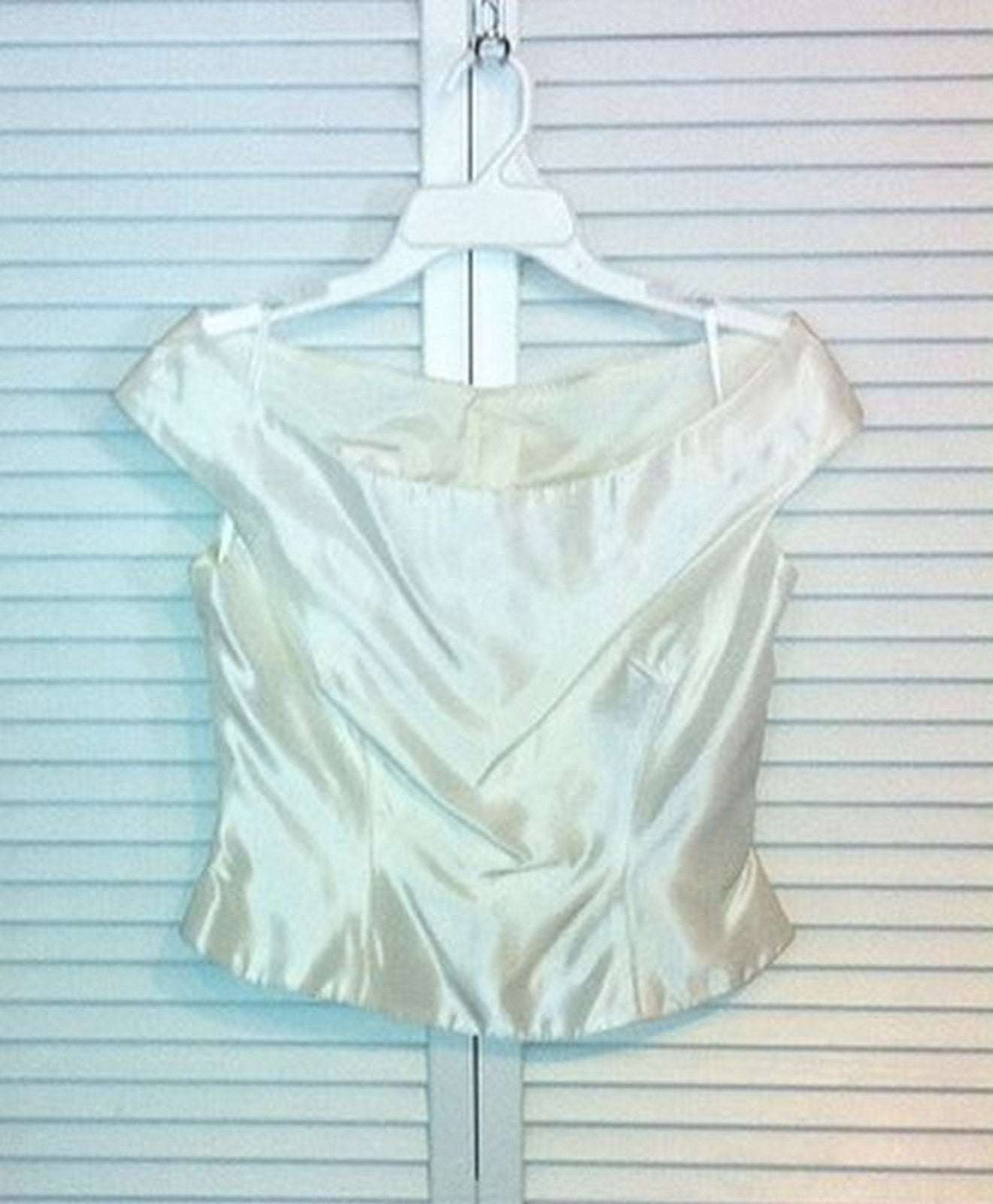 Women Top Taffeta Soft Ivory Sleeveless Size 10