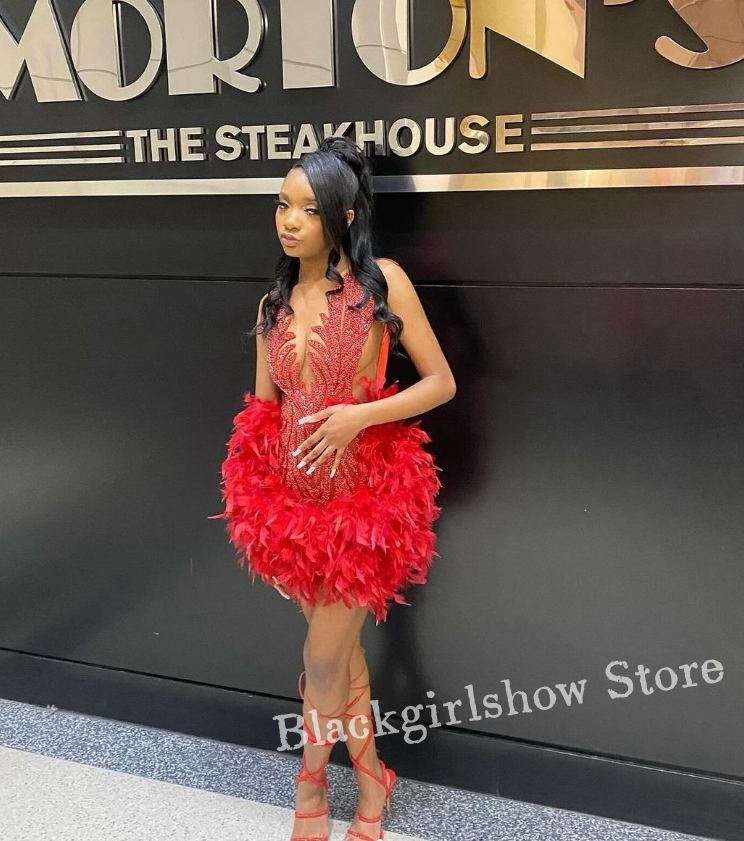 Sexy Feather Short Homecoming Party Dress For Black Girls Red Crystal Applique  image 1