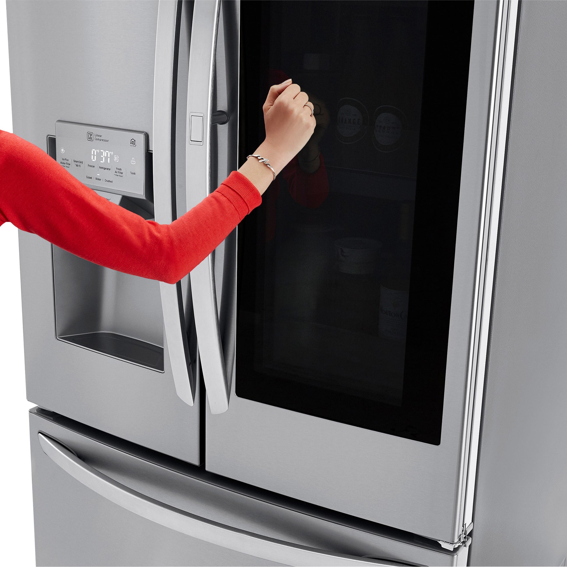 LG 27.5 cu. ft. Wi-Fi Enabled InstaView Refrigerator with Door-In-Door image 8