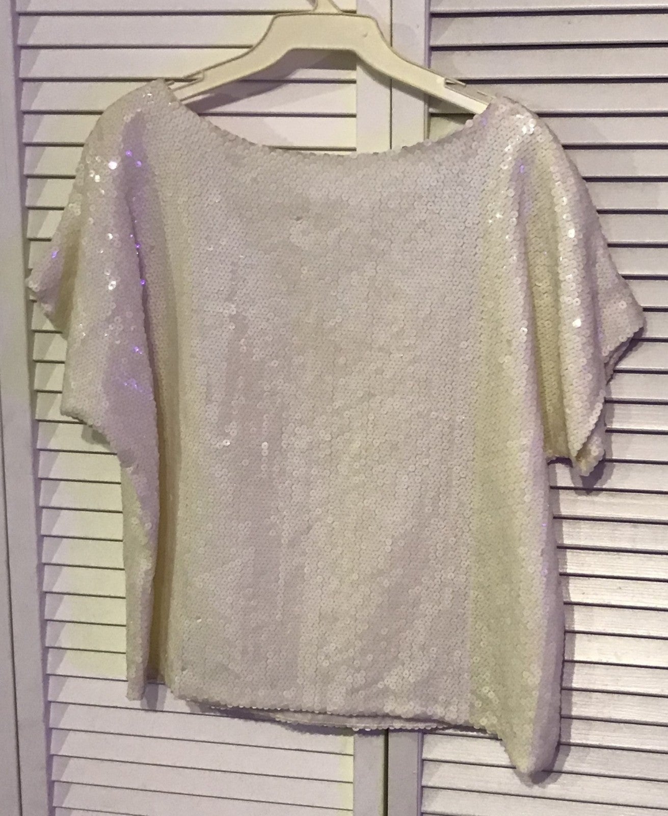 AM Top Sequin Ivory Cap Sleeve Lined Size 8