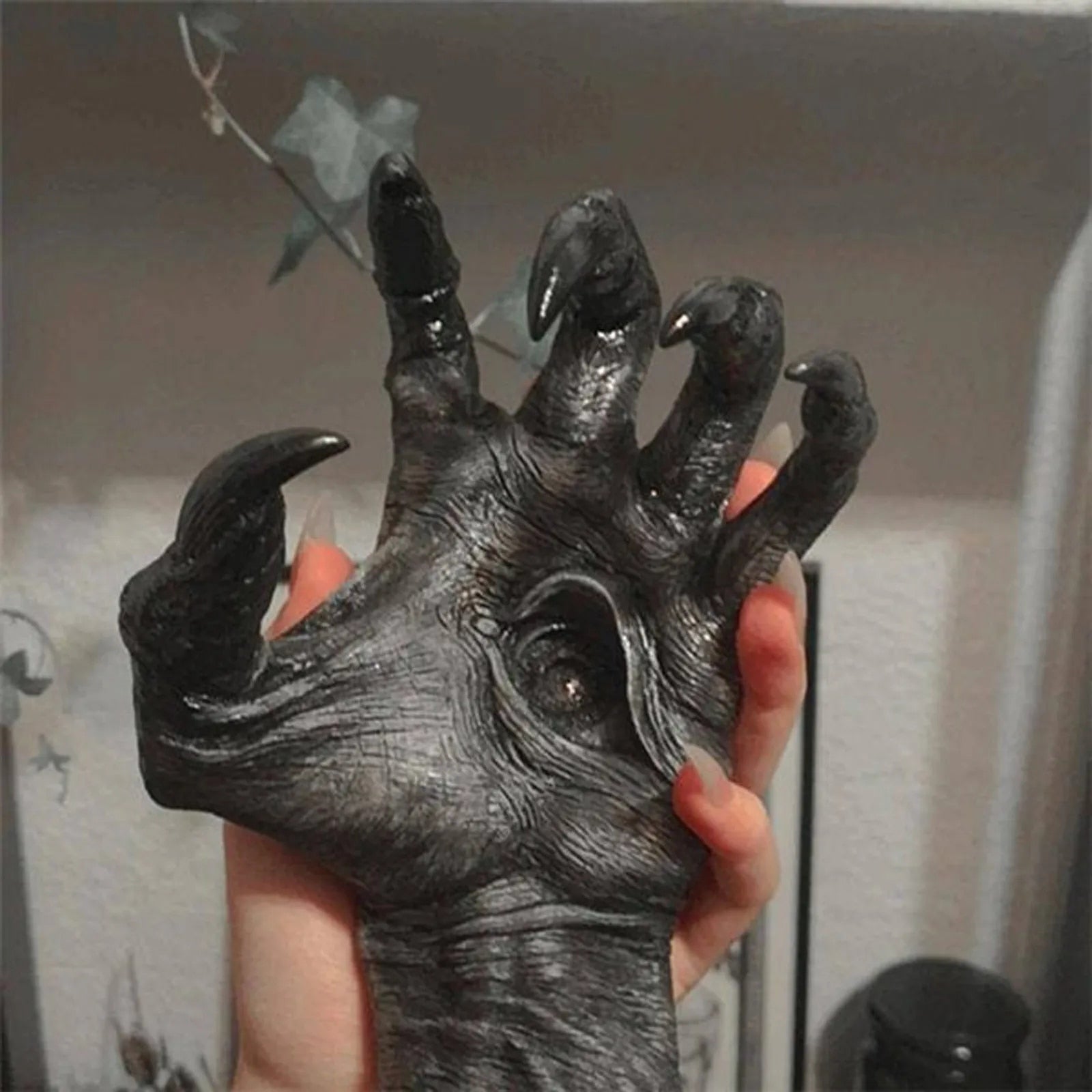 The Witch's Hand Wall Hanging Wall-mounted Simulation Hands Statue 3d Decorativ image 4