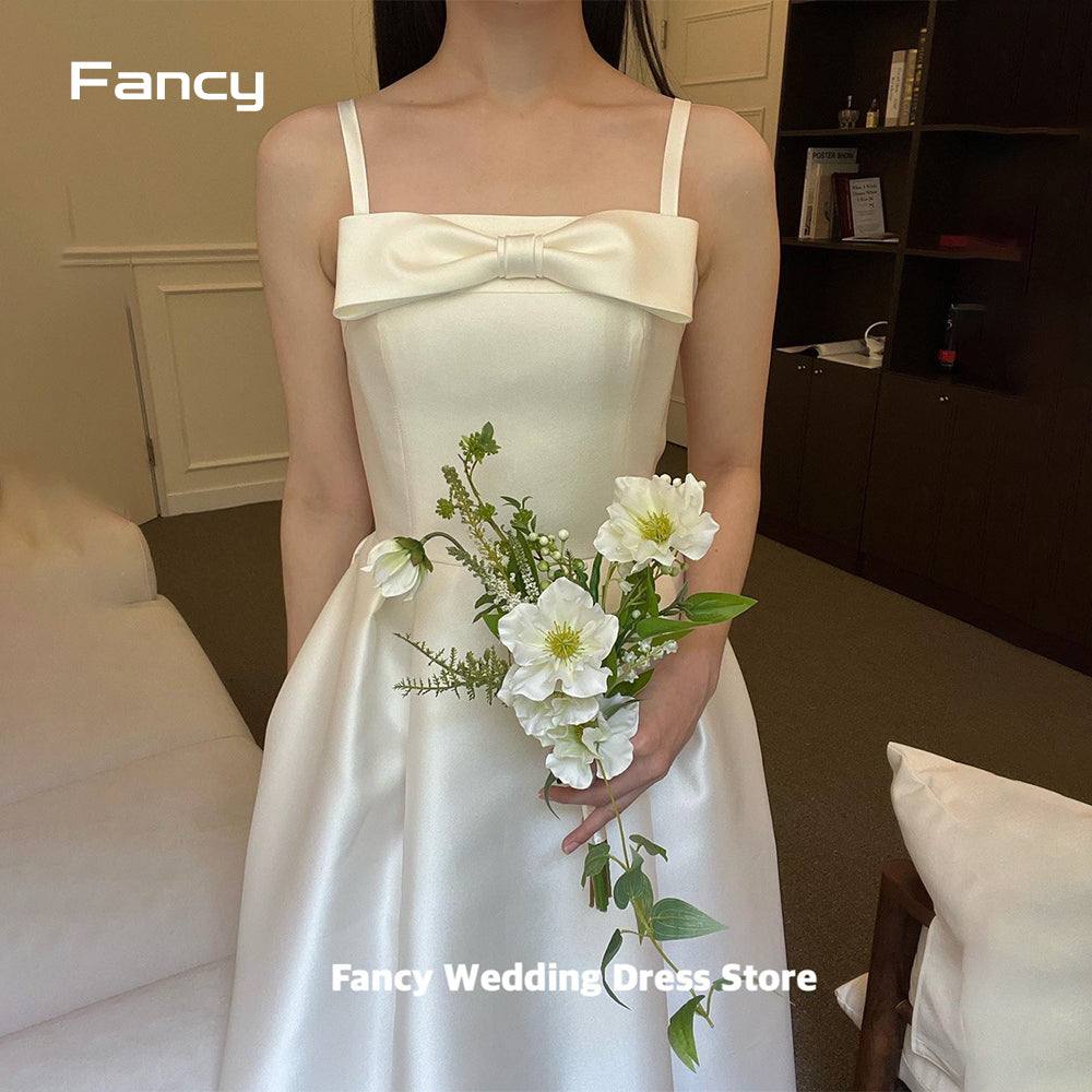 Fancy  Soft Korea Satin Wedding Dress Photo Shoot Square Neck Sleeveless