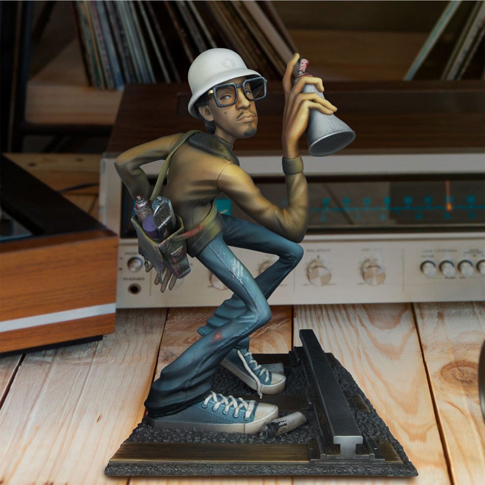 Hip Hop Singer Resin Decoration Figurines Rapper Star Sculpture Modern Art Resi