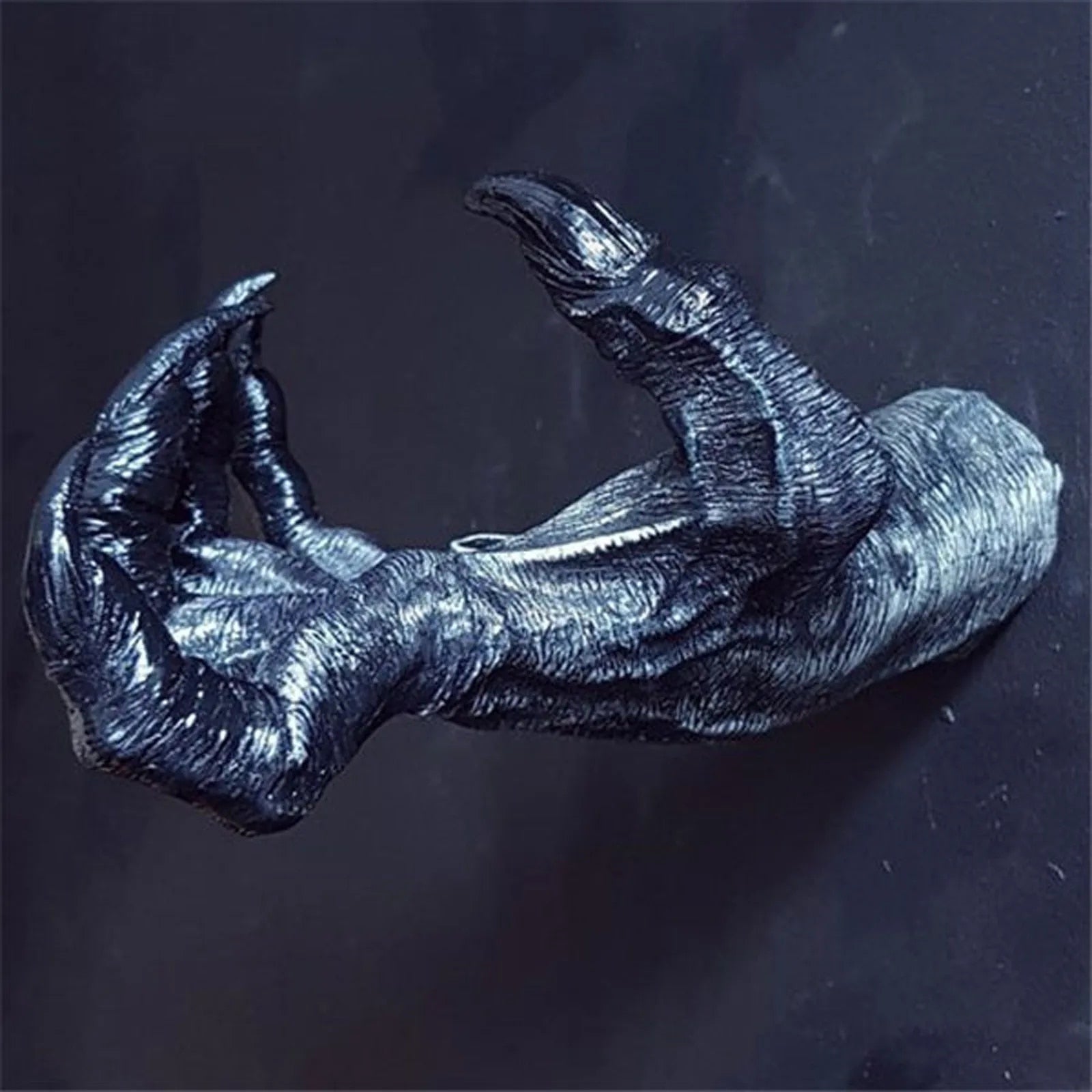 The Witch's Hand Wall Hanging Wall-mounted Simulation Hands Statue 3d Decorativ image 5
